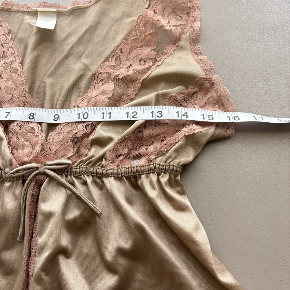 Vintage babydoll lace lingerie Bow tank top Sz Medium taupe pink pullover - Picture 7 of 7